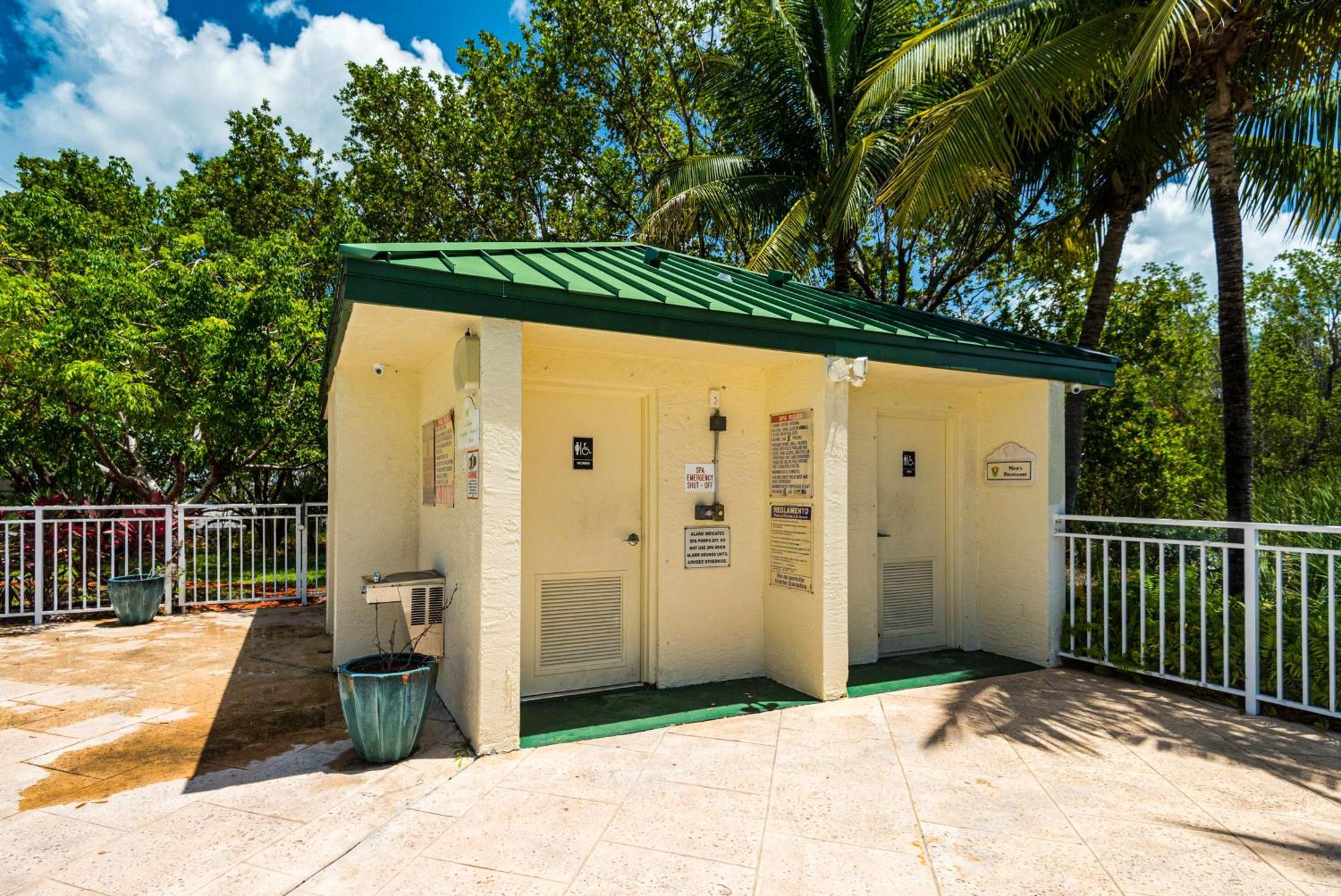 Sunrise Suites - Sea Breeze Suite 101 Key West Ruang foto